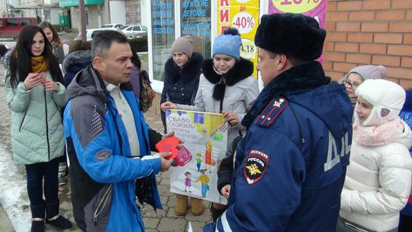 Валентинки безопасности вручили водителям на Ставрополье